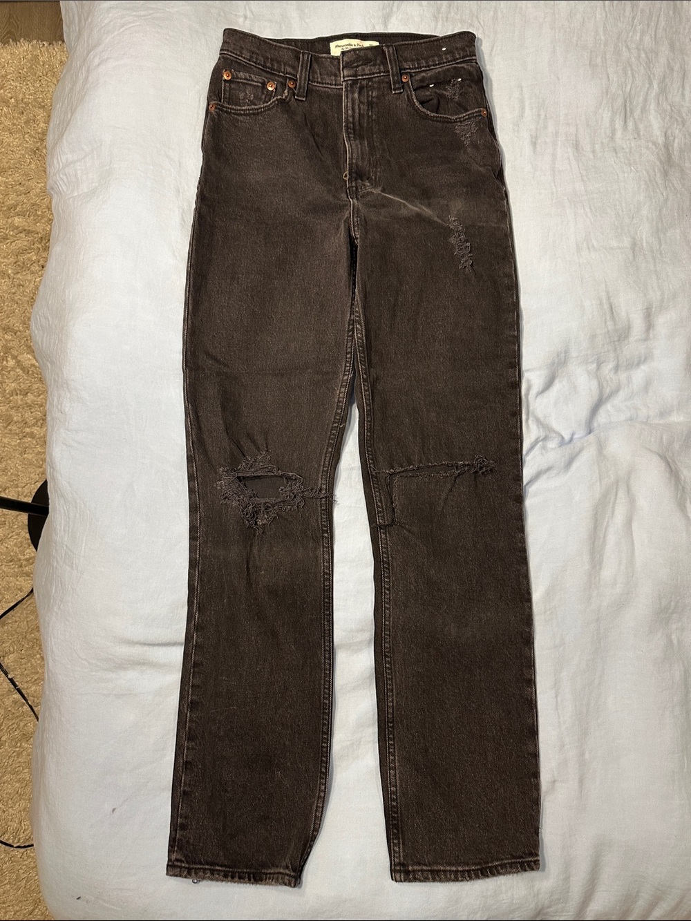 Abercrombie 90s straight ultra high rise Jean